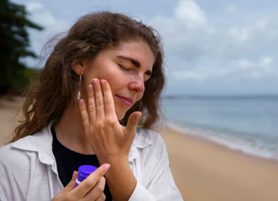 How to Prevent Summer Acne Breakouts | Expert Tips from Best Skin Clinic in Delhi - Soul Derma